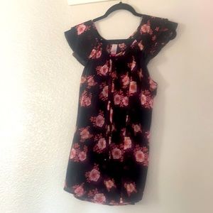 Black and pink shirt w/ flowers
